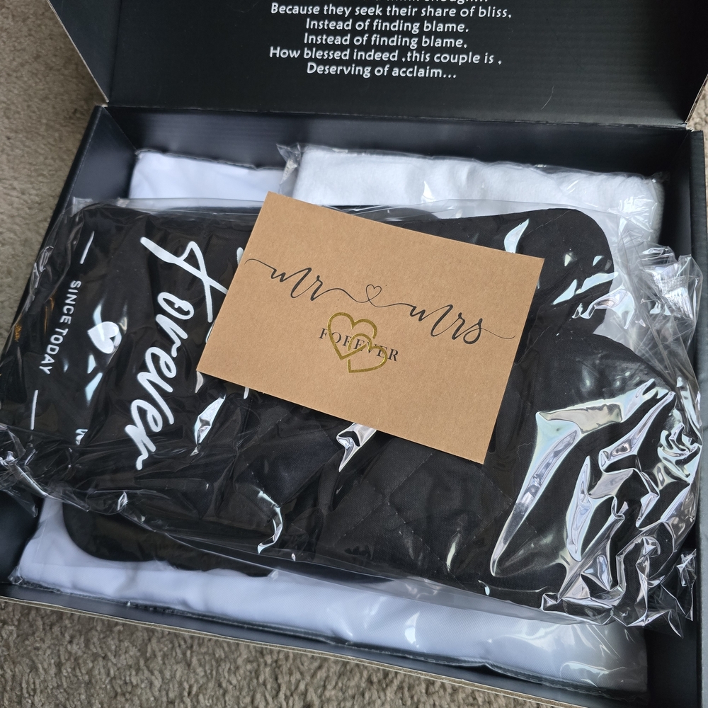 Mr And Mrs Giftbox